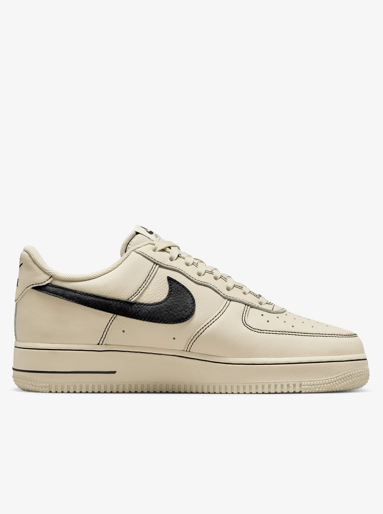 Air Force 1 '07 LV8 Mens Storm Proof Eco Friendly Office Workers