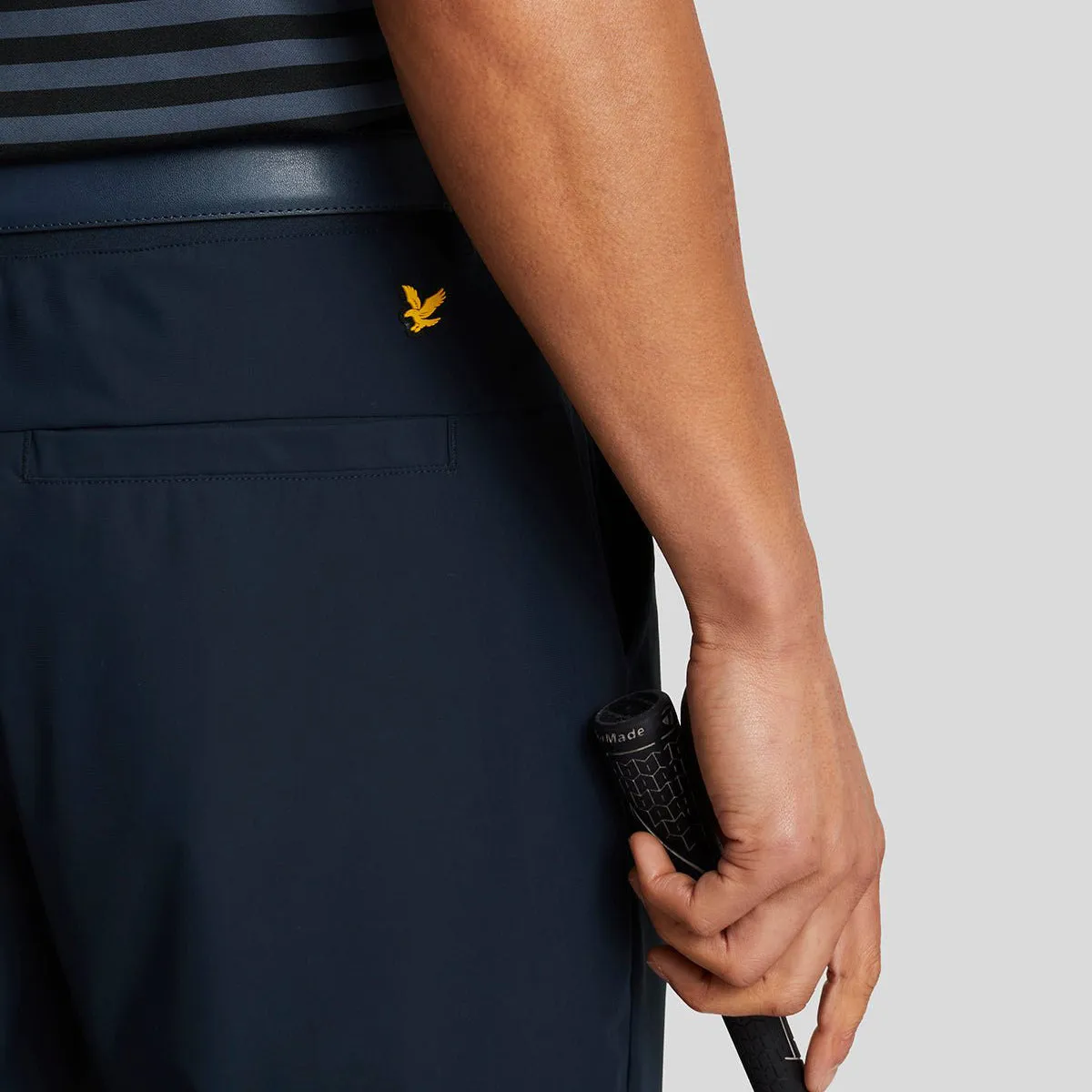Slim Look Fit Lyle & Scott Airlight Tech Golf Trackies - Dark Navy