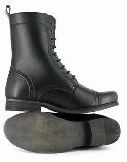 gift pick Vintage Boot in Black from Vegetarian Shoes