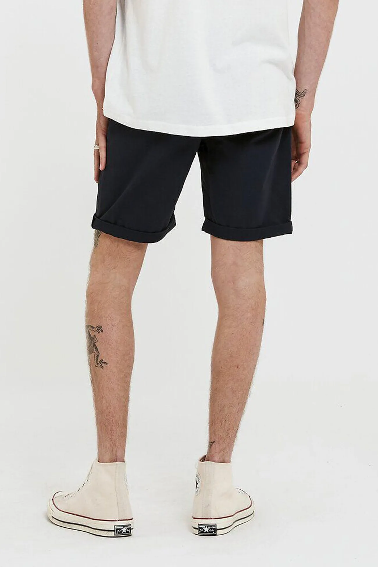 Chino Short Navy On The Go