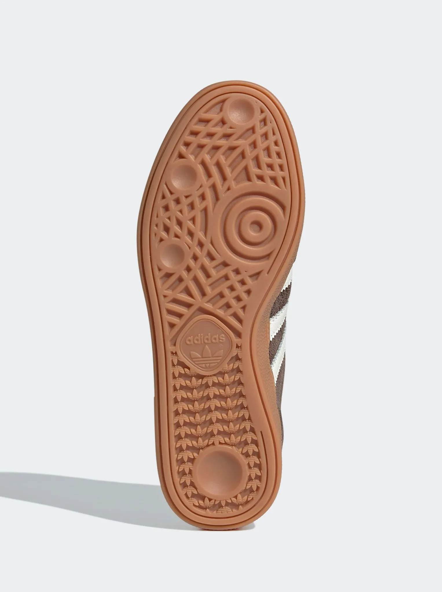 Minimalist Aesthetic Design Handball Spezial Womens