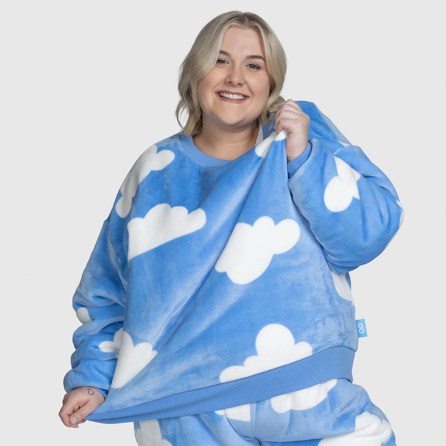 Casual Comfort Look Natural Drape Cloud