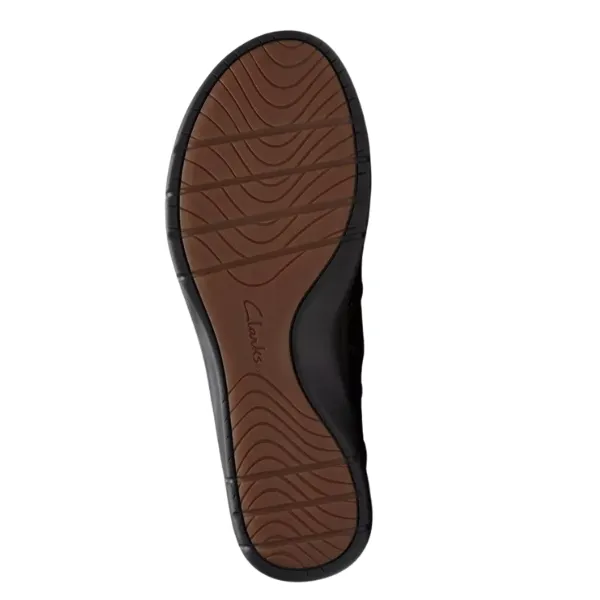 Versatile Traction Pattern Stable Support Rainy Day Commuter Clarks Women's Certina Joy Wide Brown