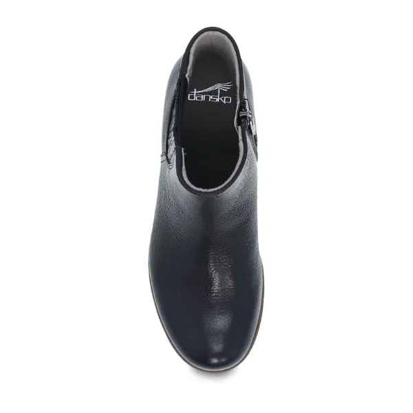 Dansko Women's Daisie Waterproof Black Snow Season