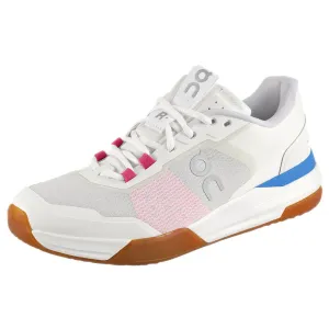 On Men's THE ROGER Advantage Pro - Ivory/Malibu Multi Directional Tread