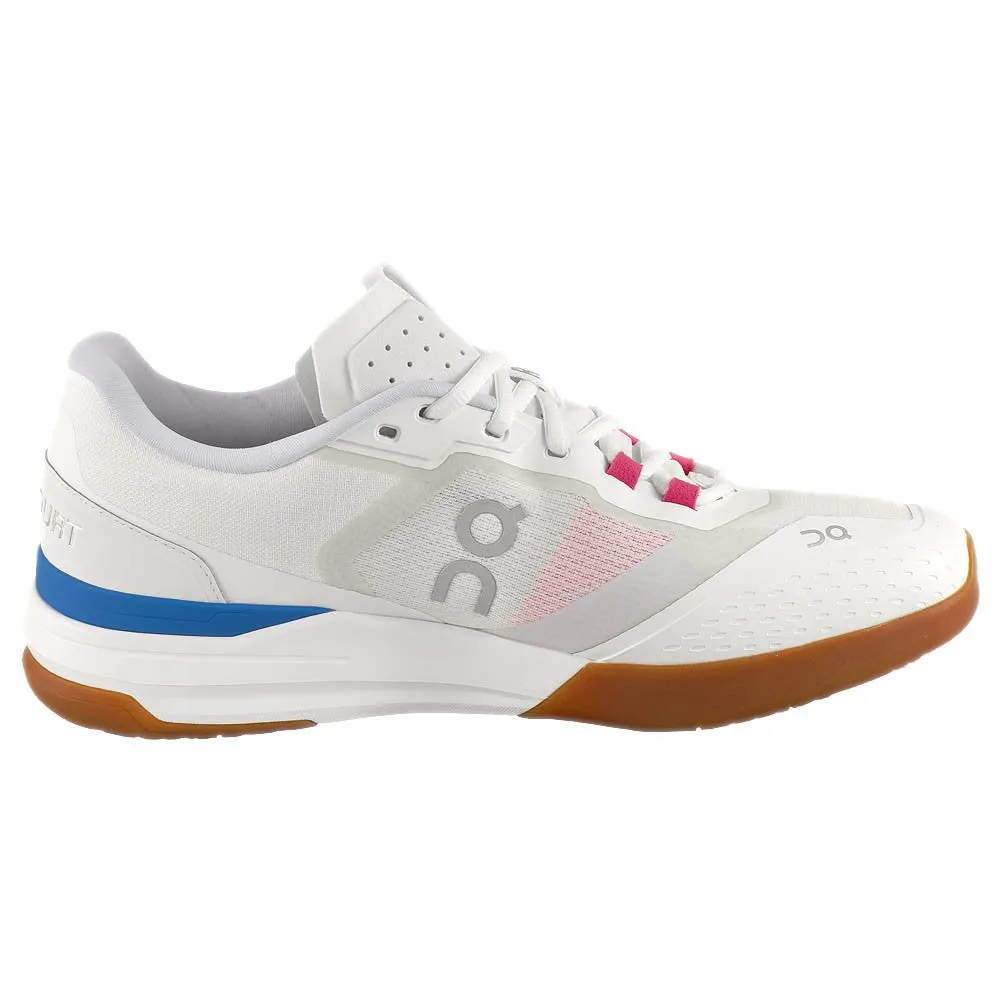On Men's THE ROGER Advantage Pro - Ivory/Malibu Airflow channels Torsion System Stability