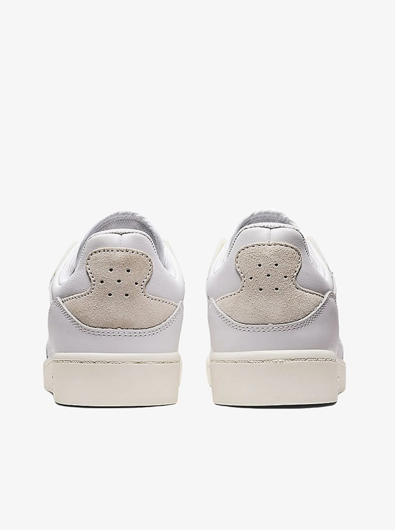 Skycourt Mens Sweat Resistant Gym Workout Feather Light Travel Enthusiasts