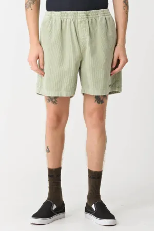 simple design Slim Fit Design 91 Wide Cord Beachshort Pigment Swamp