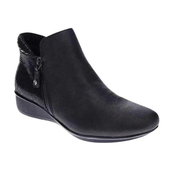 Casual Revere Women's Damascus Bootie Wide Black