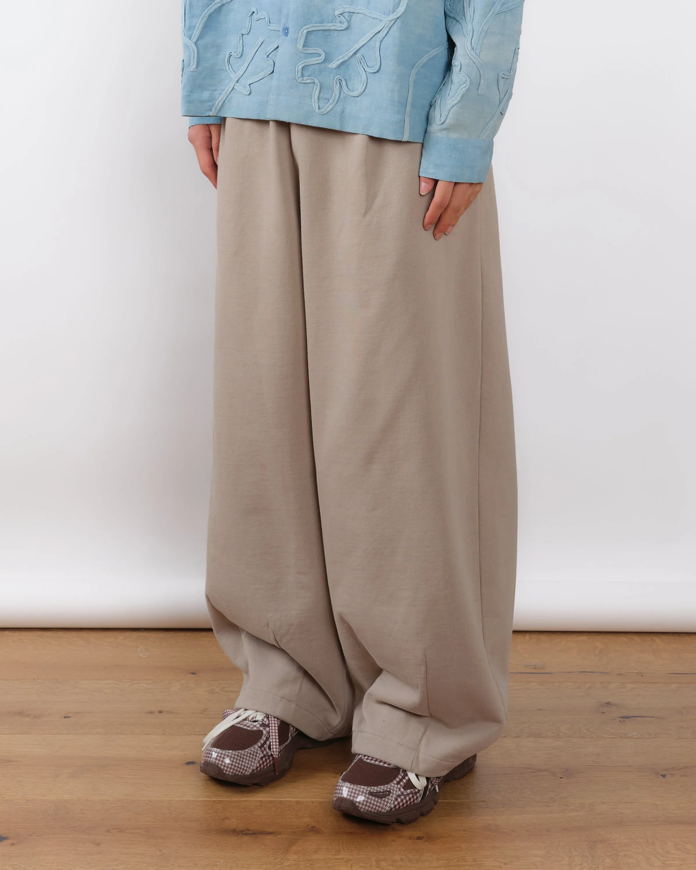 Timeless Style Geo Joggers - Soft Grey