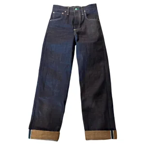 Crisp Look Comfortable Outfit Left Field X Cowboy Crust  15.5 oz Indigo/Kakishibu Buckle Back denim jeans