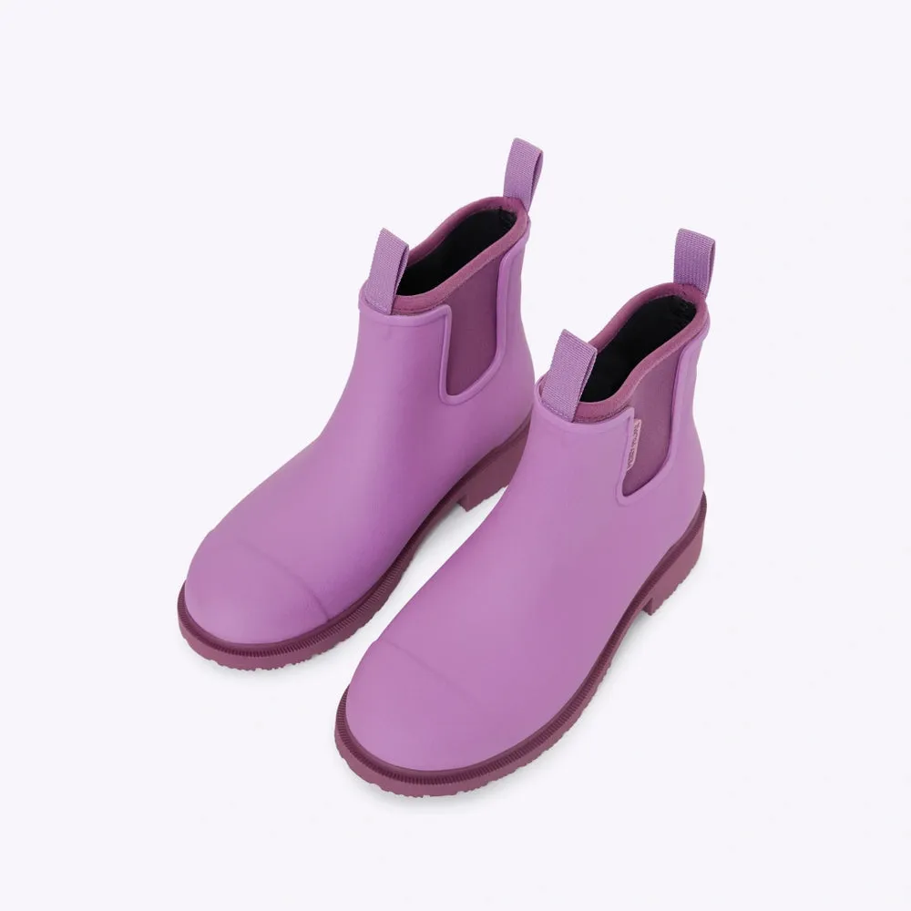 Good Grip Comfortable Flex Bobbi Rain Boot in Orchid from Merry People