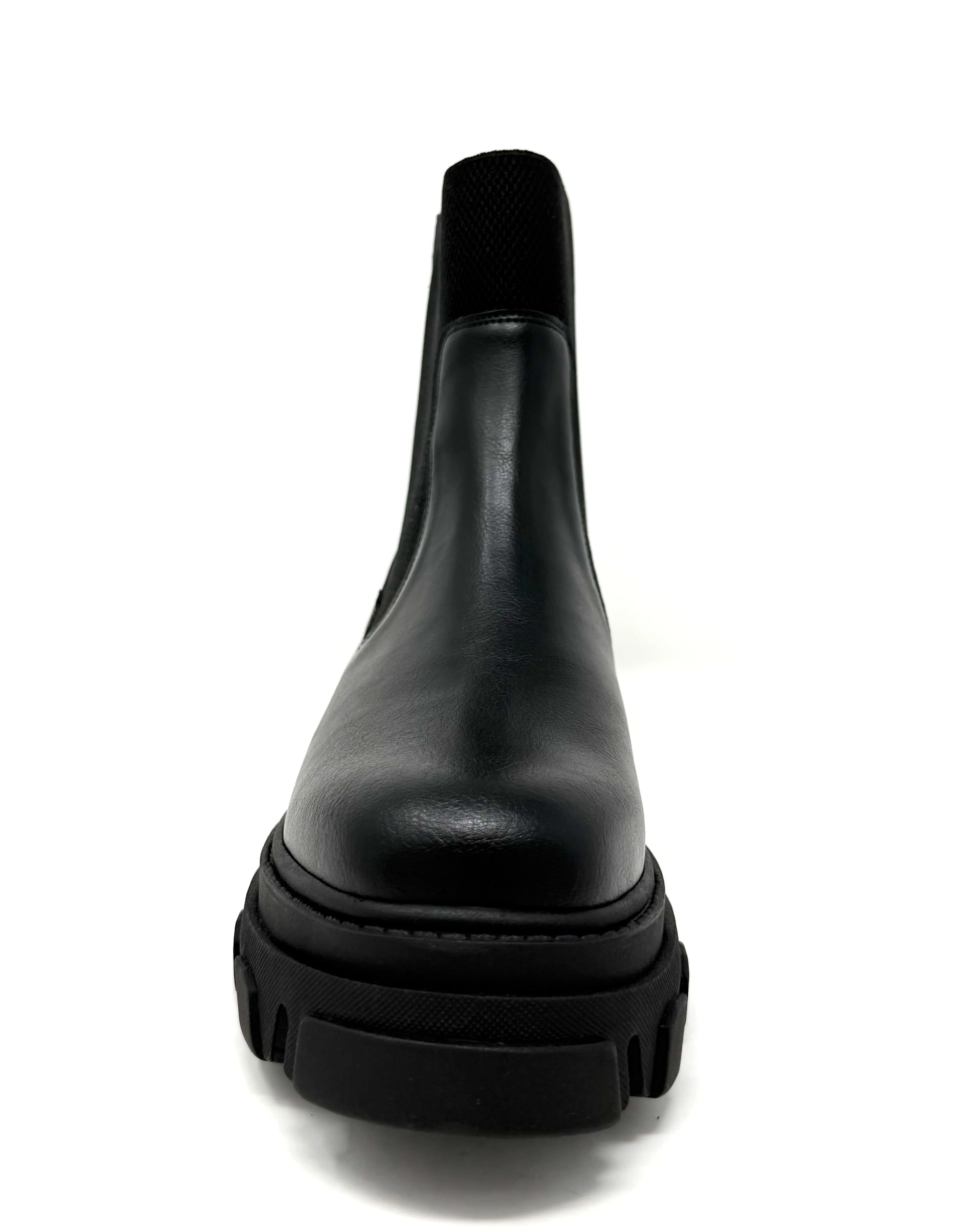 Tough Weather Comfort Ankle Kayla Boot in Black from Novacas