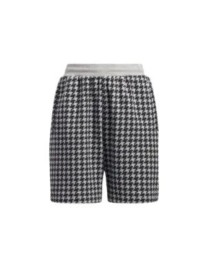 Sleek Cut Comfortable Design Men's Plaid Short,Grey/Black