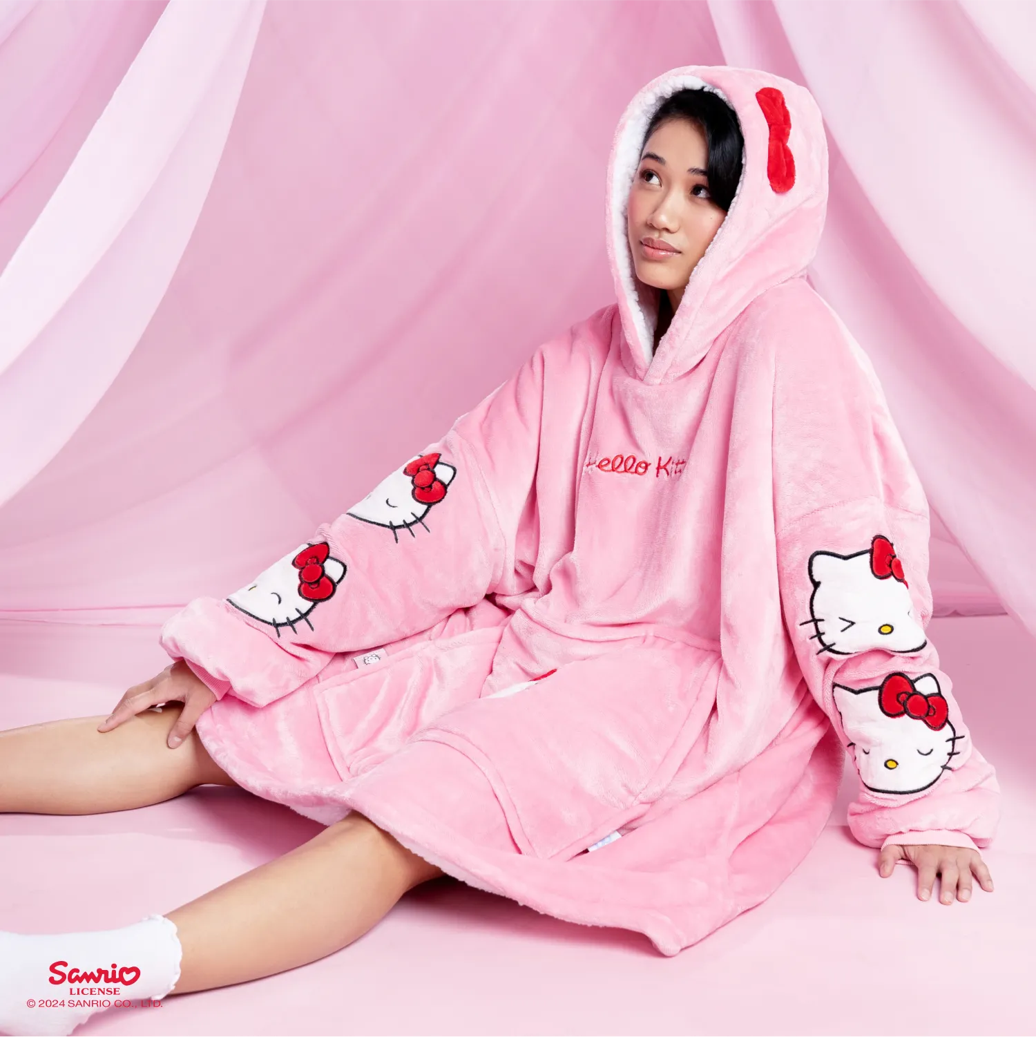 Zen Wear Indoor routine Hello Kitty