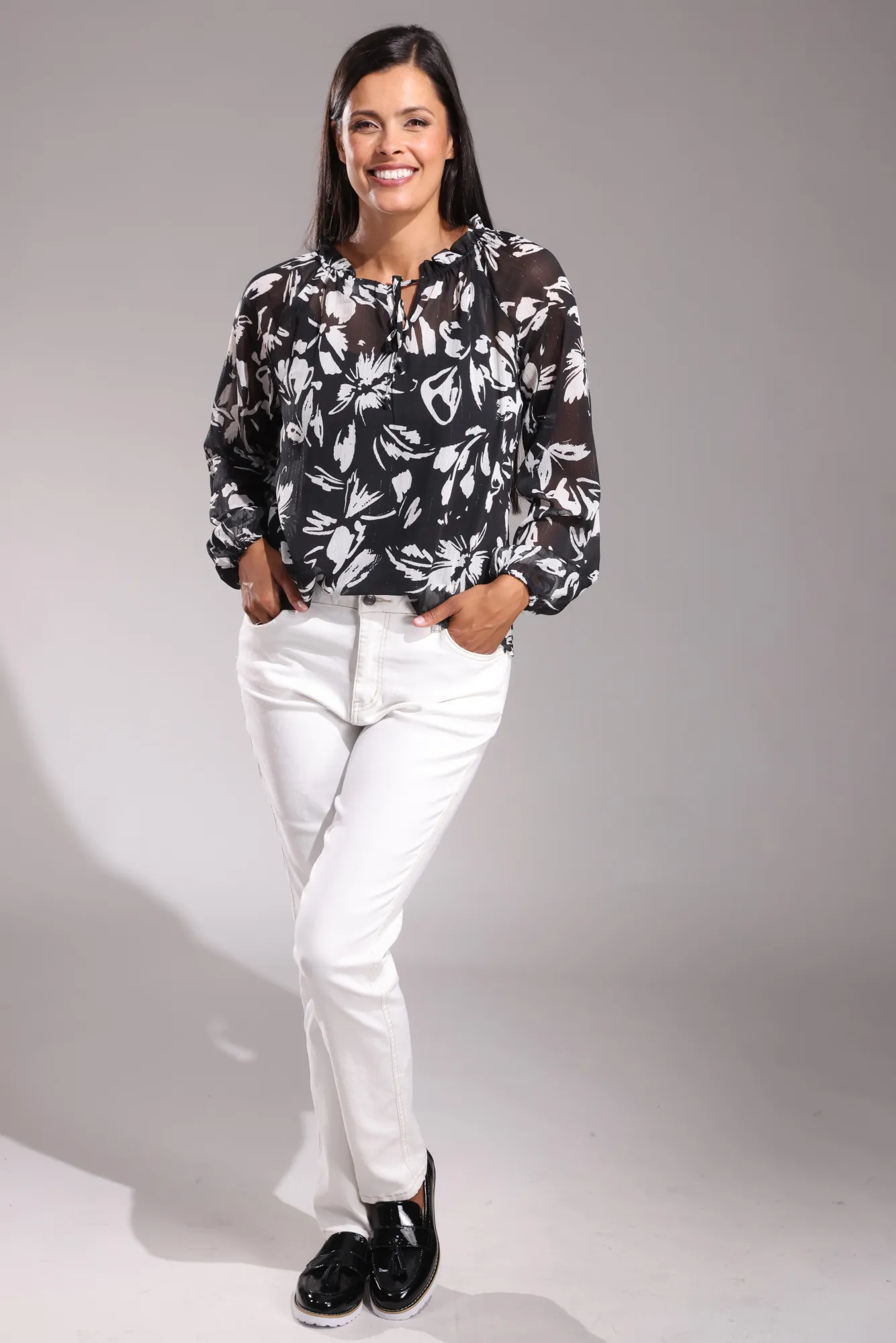 Stretch Enhanced Mobility Coloured Denim Regular Jeans | IVORY | 6903ZZ