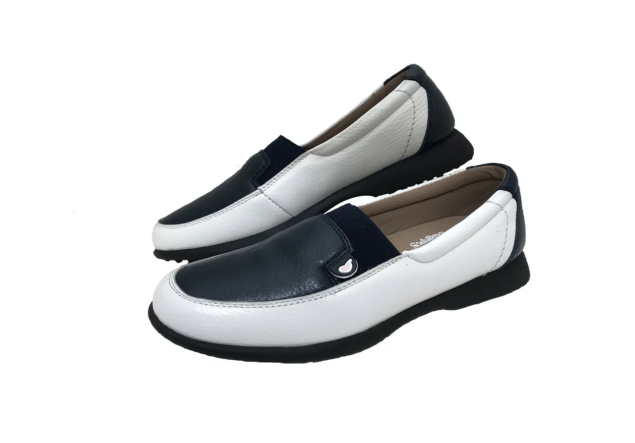 Sandbaggers: Women's Golf Shoes -  Maddie Navy Fast Response Support System