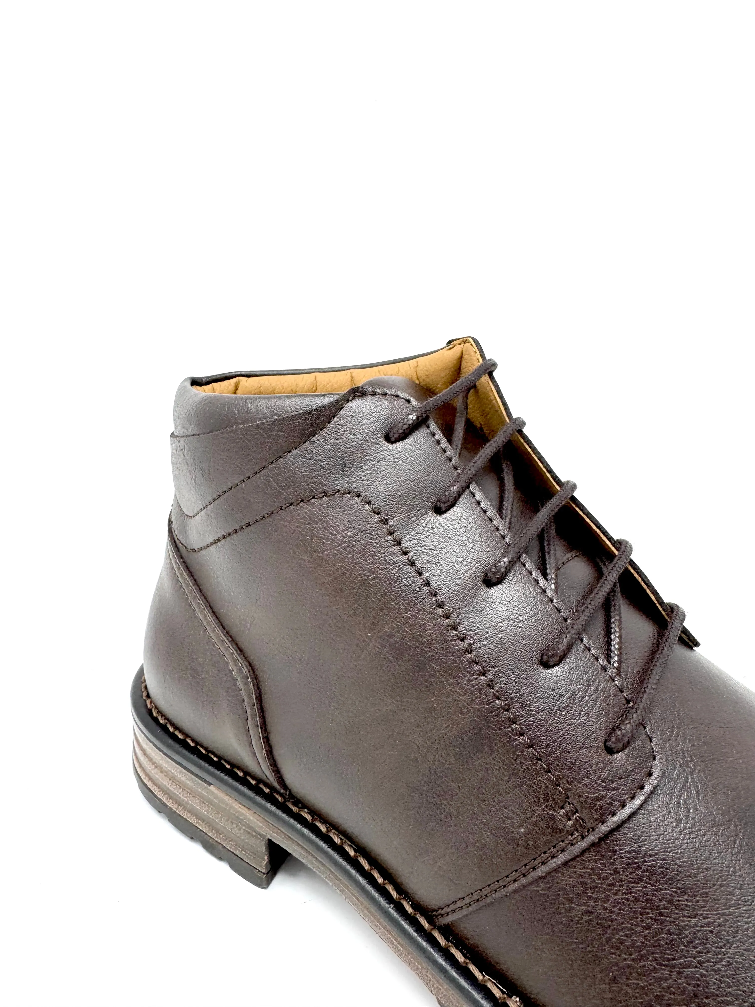 Stylish Option Hiking Style Fernando Boot in Brown from Novacas