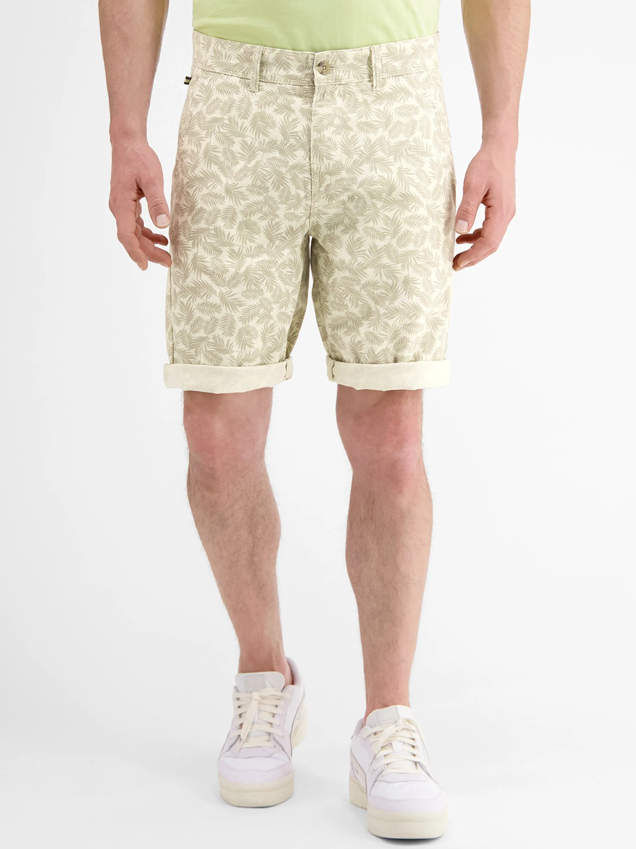 Men's Leafs Printed Short,Light Beige Versatile Styling