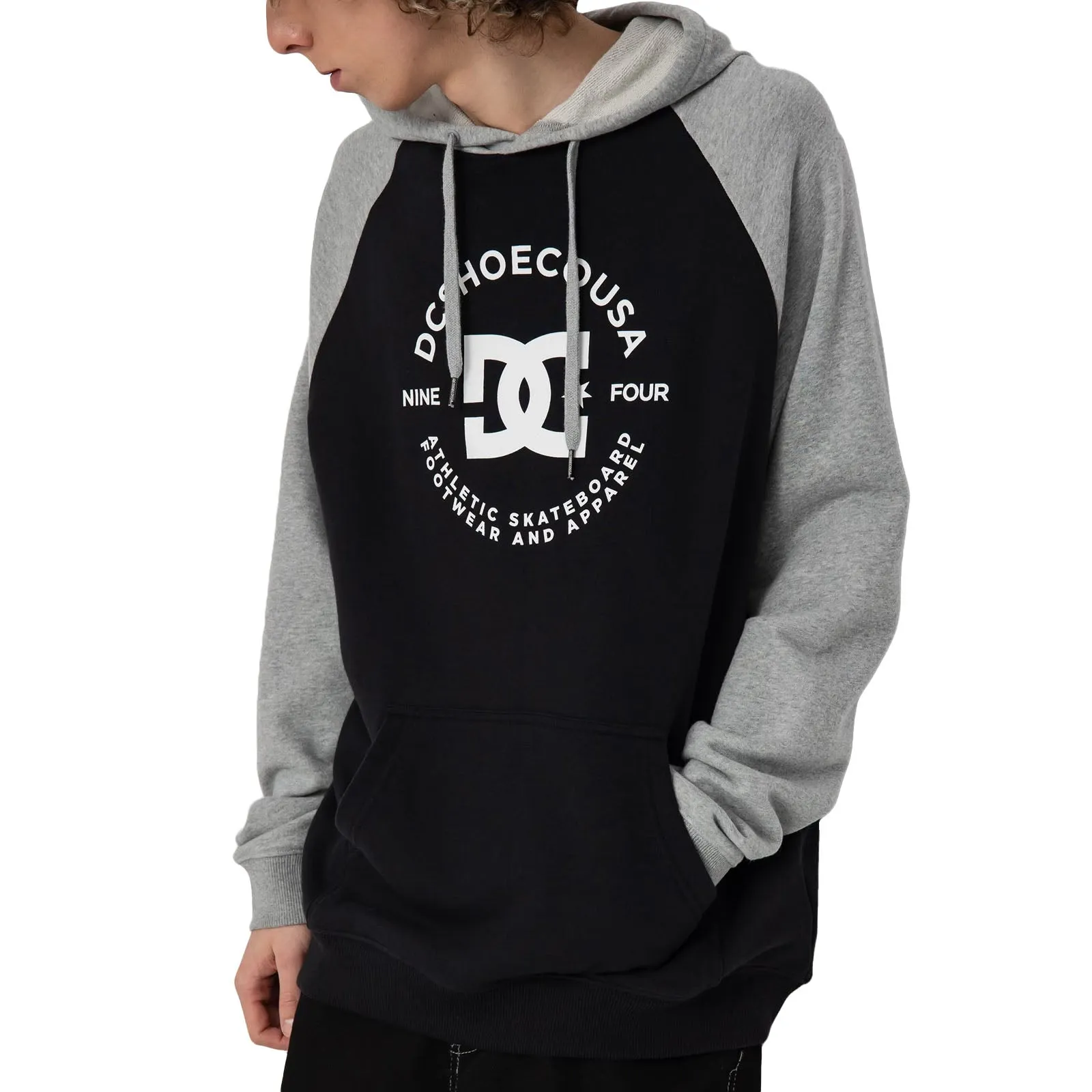 DC Shoes Star Pilot Pullover Hooded Sweatshirt Hoodie - Black patch accents