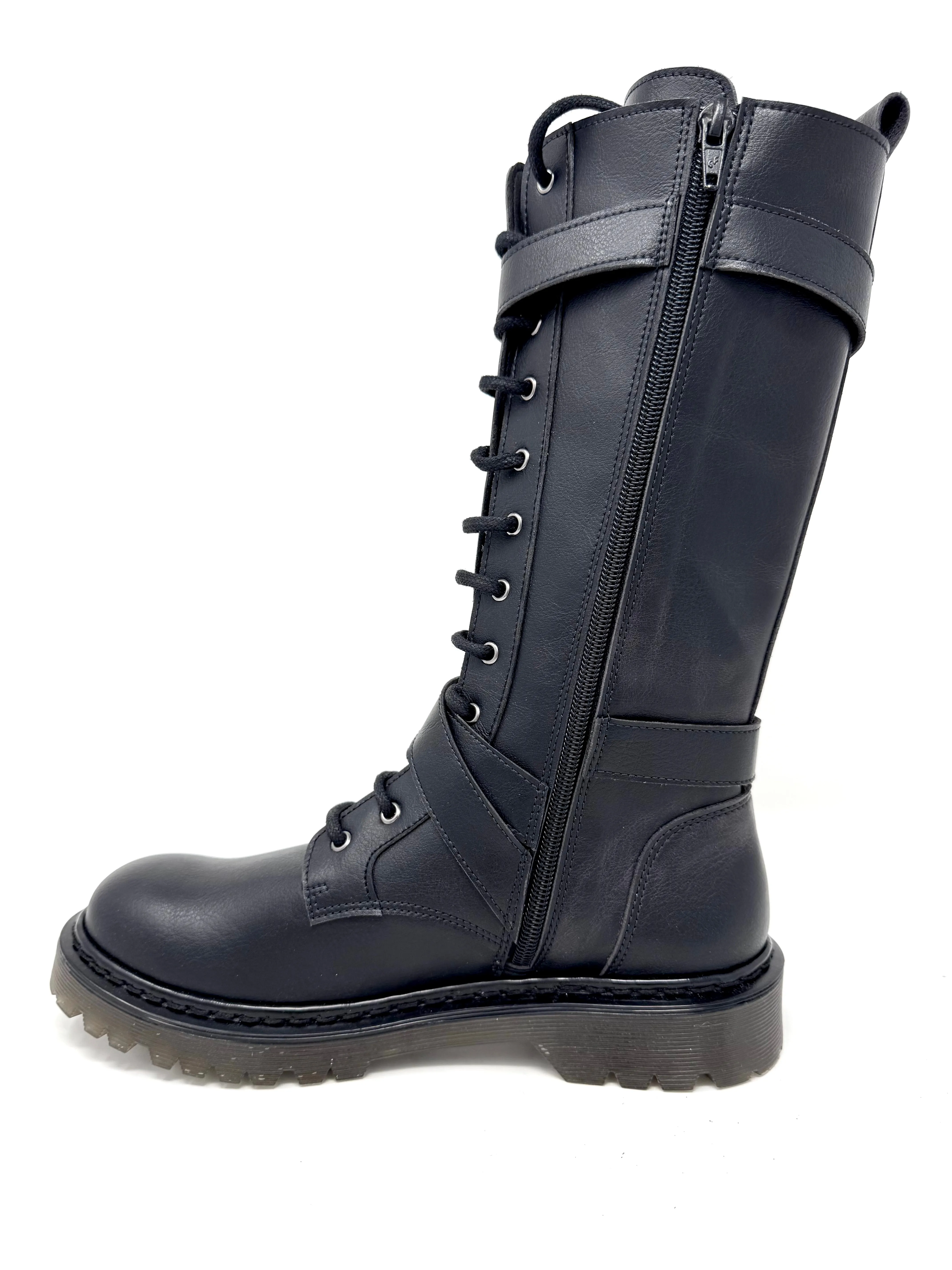 SlipResistant Mountain Side Rae Boot in Black from Novacas
