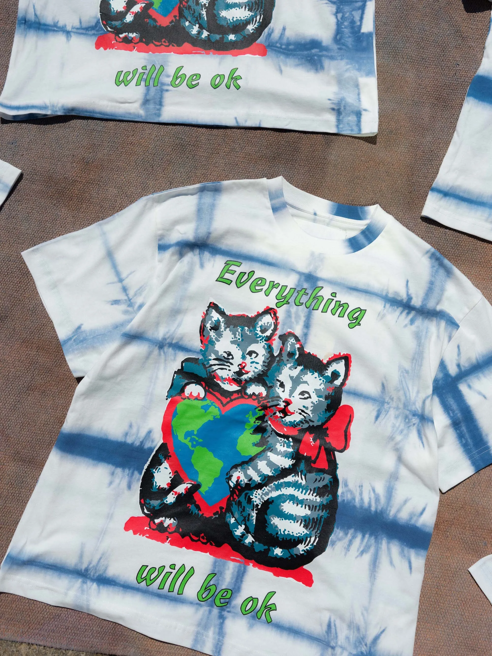 Structured silhouette Basic Layering Grateful Tee SS - Indigo Kitten Courage