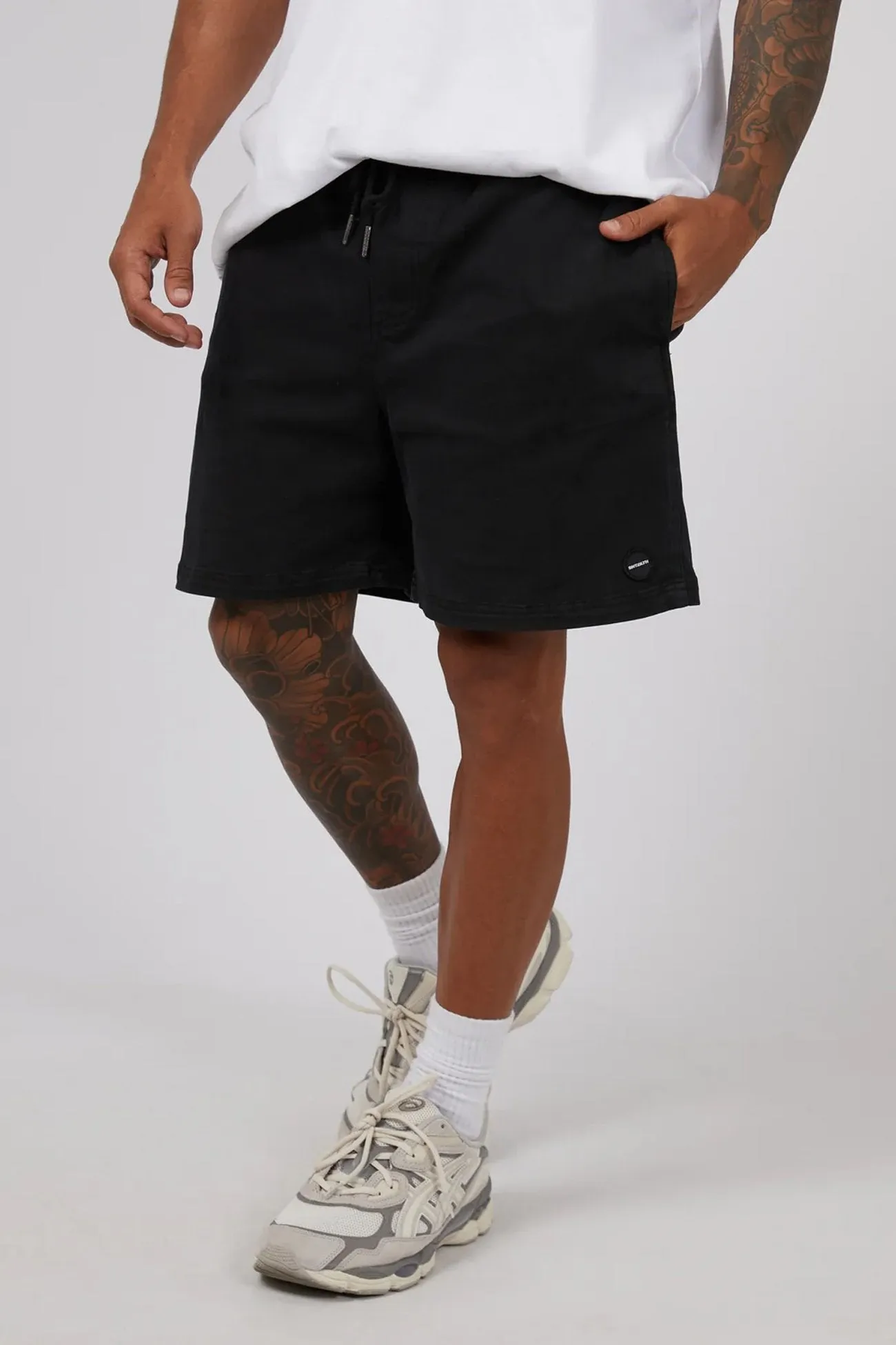 17" Twill Jogger Washed Black Odor Resistant Coating Mid - rise