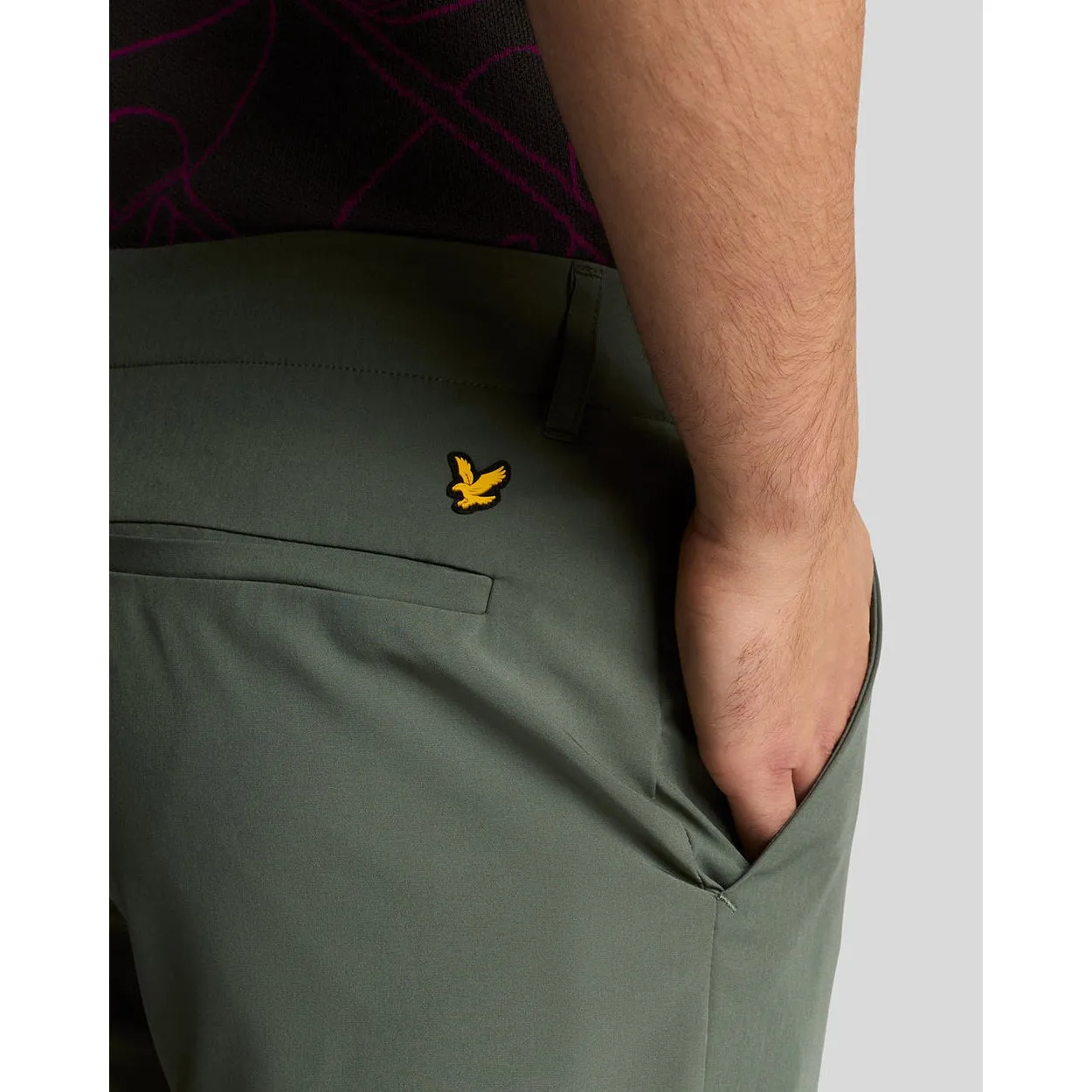 Lyle & Scott 5 Pocket Golf Shorts - Cactus Green Laser Cut Perforations