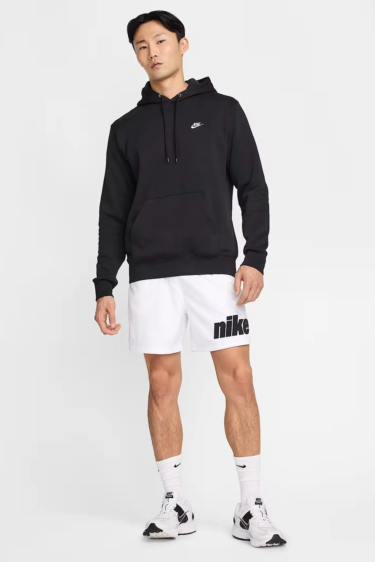 Relaxed Wear Modern Fit Nike Club BB Pullover Fleece Hoodie Black White