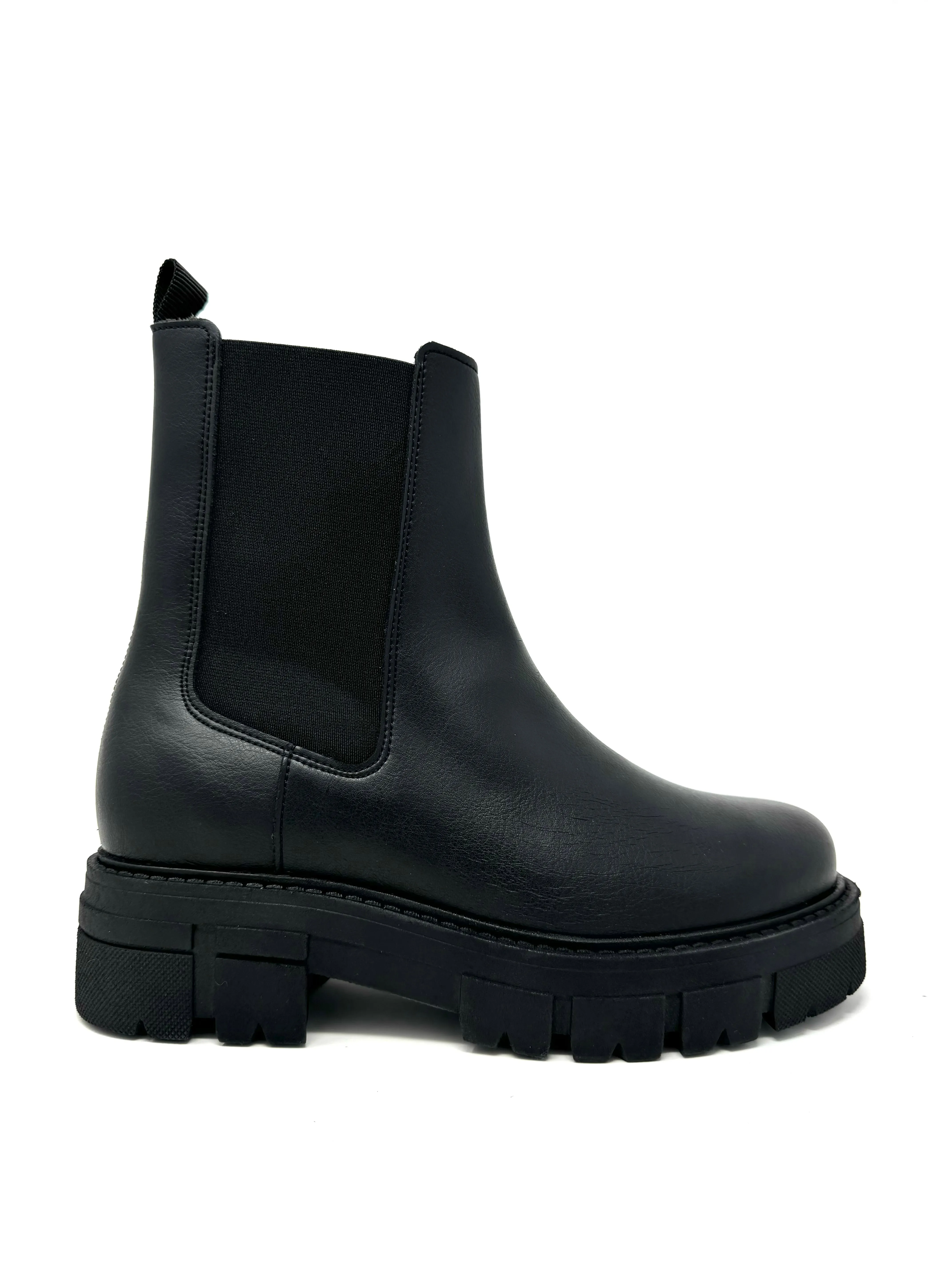 Flexible Movement Cold Climate Poppy Boot in Black from Novacas