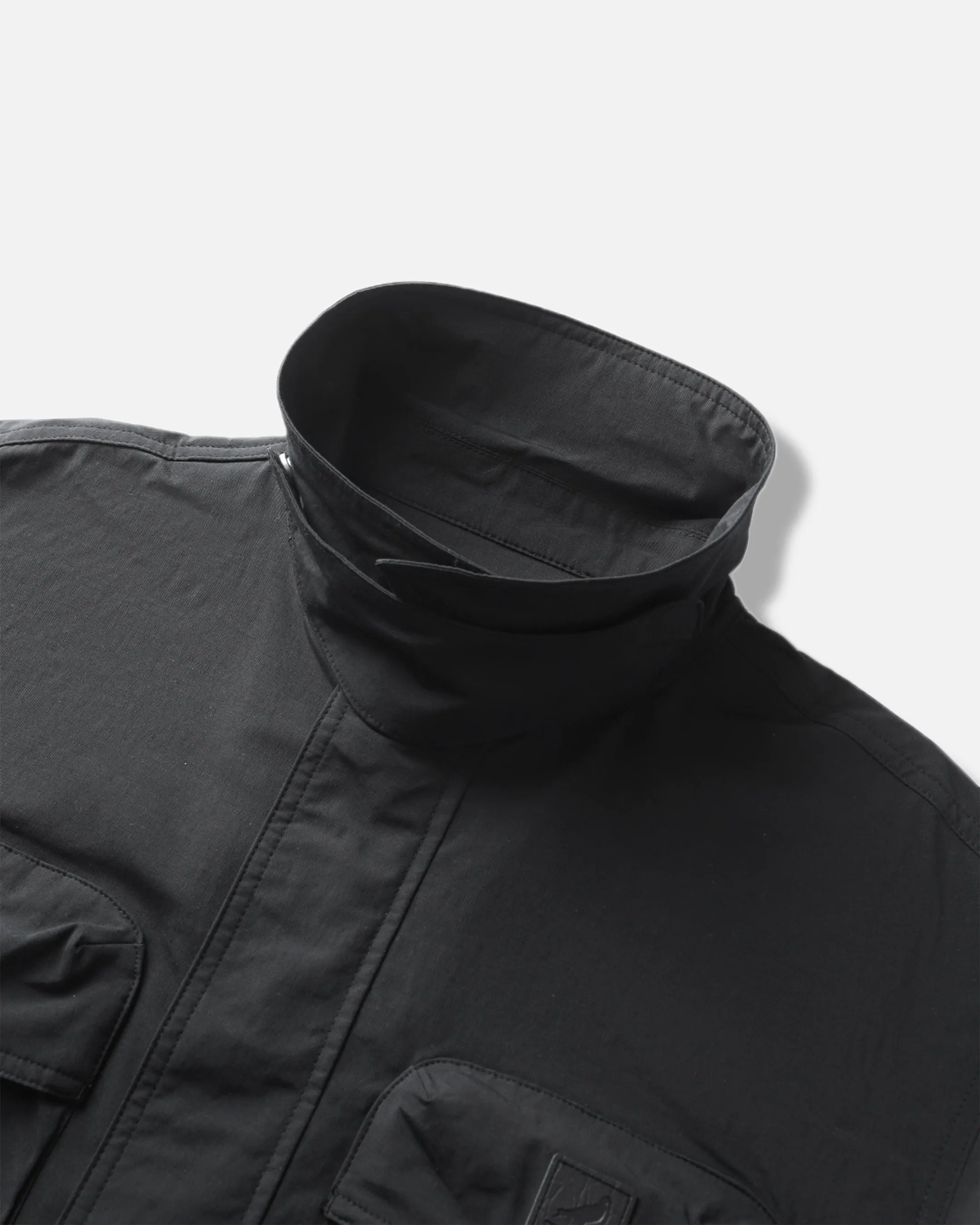 Seamless Edge Finishing Non Restrictive Mobility Webster Shirt Jacket