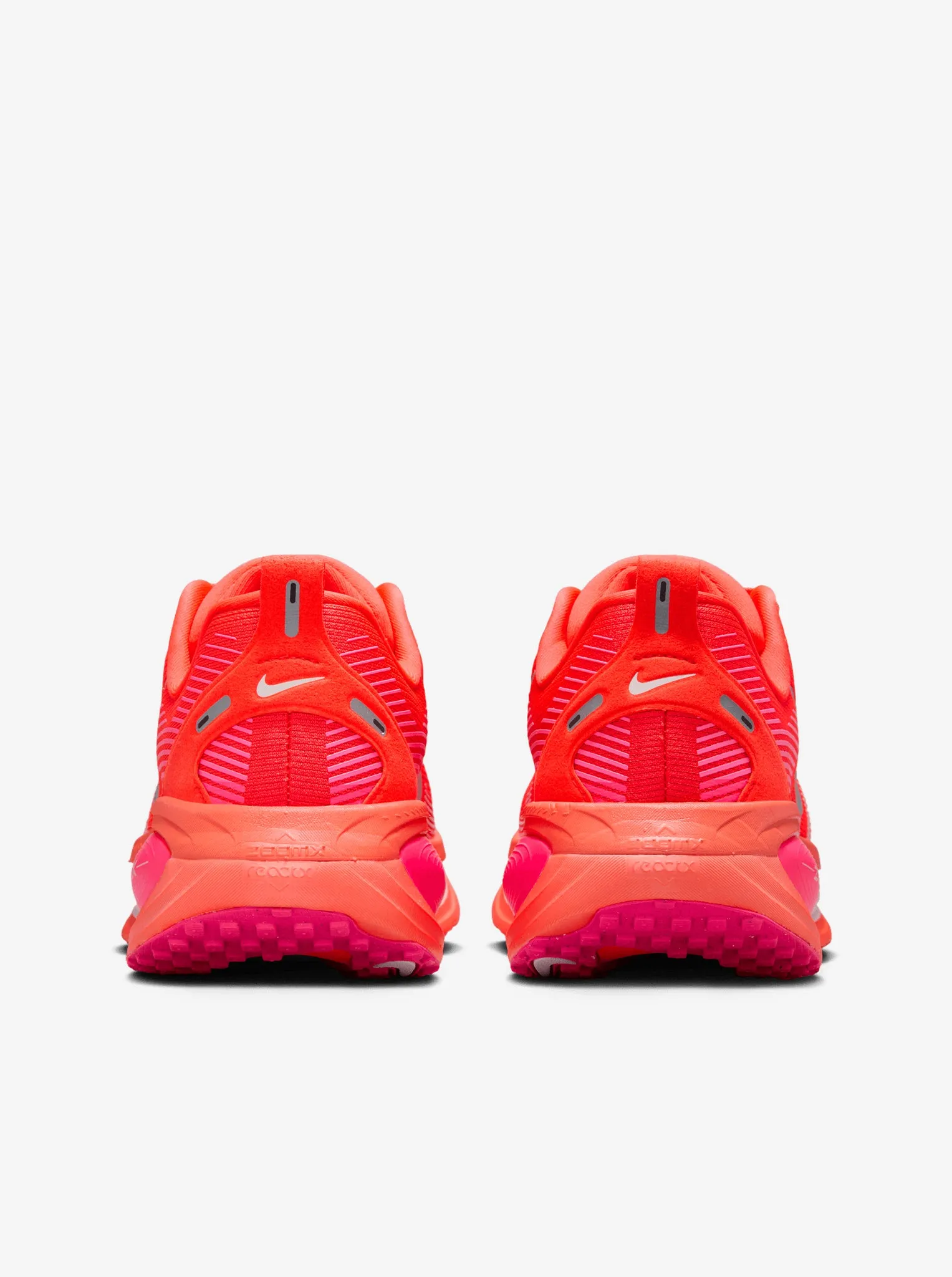 Chic Cool Comfortable Vomero 18 Womens