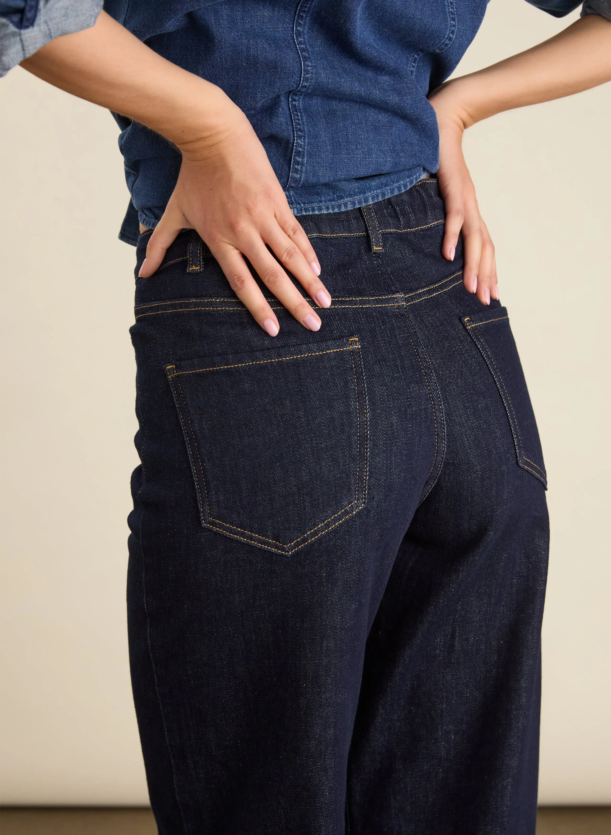 Subtle Look Nixi Organic Cotton Stretch Denim Barrel Jeans